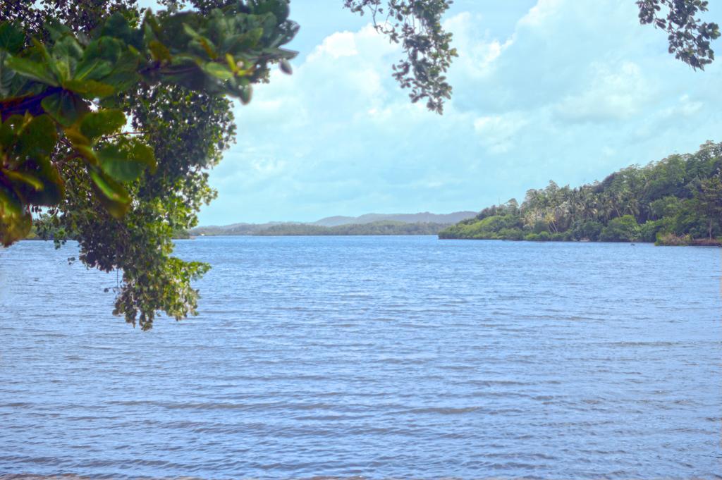Lumbini Lagoon Koggala Camera foto